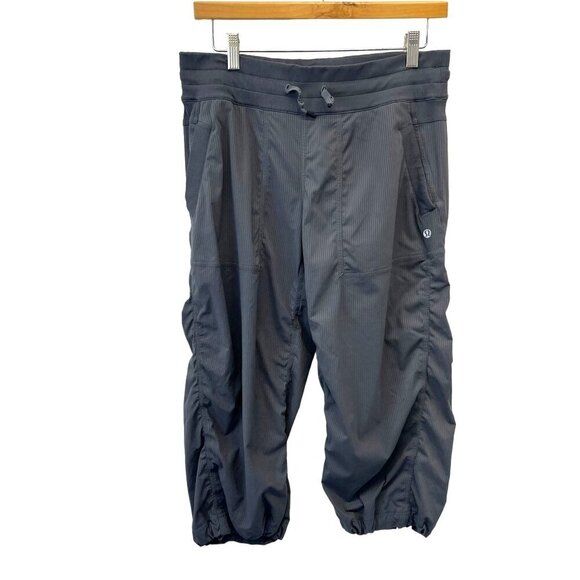 Lululemon Ruched Capri Pants Drawstring Waist and Hem Grey Color Ladies Size 8 - Picture 1 of 6